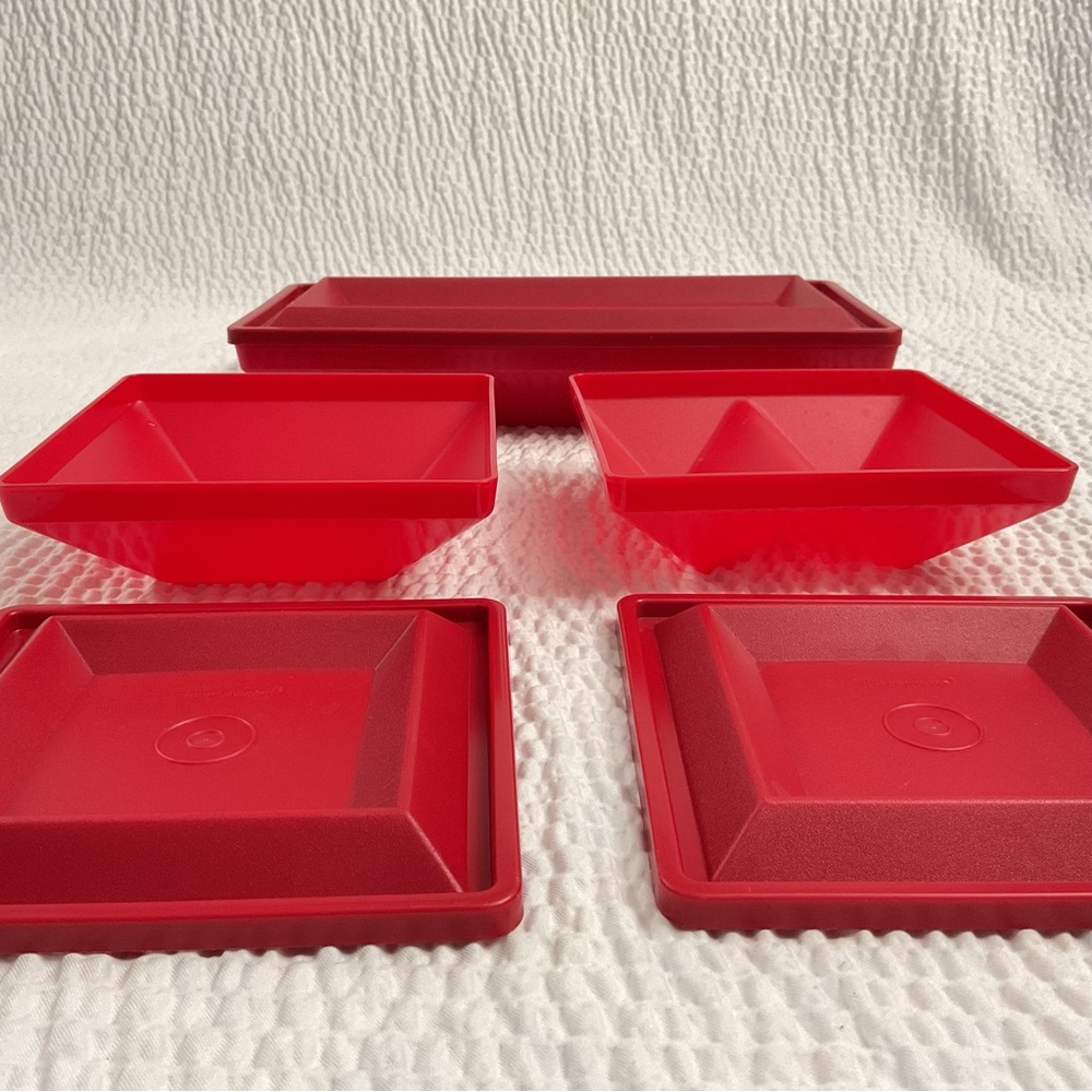 Tupperware Get Together Party Set - Picture 5 of 8